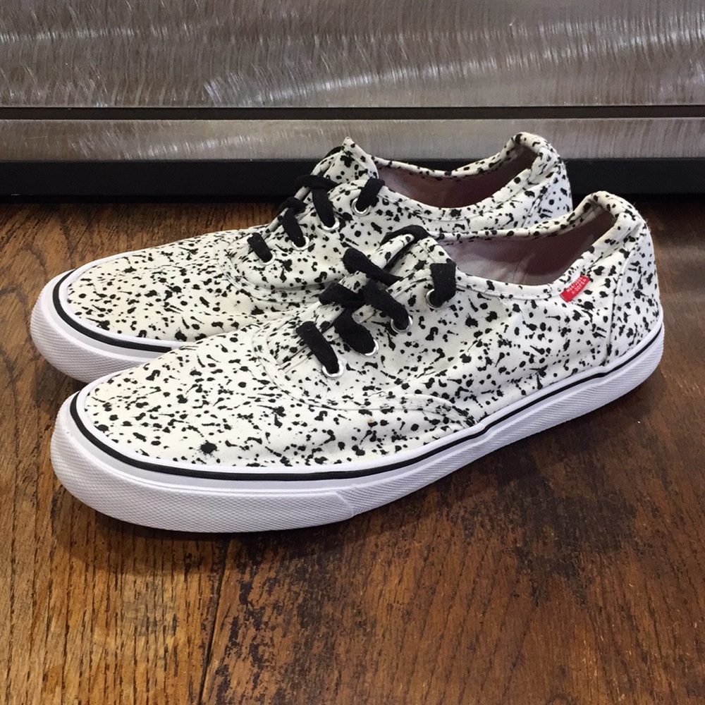 Divided Men’s Sneakers Size 42